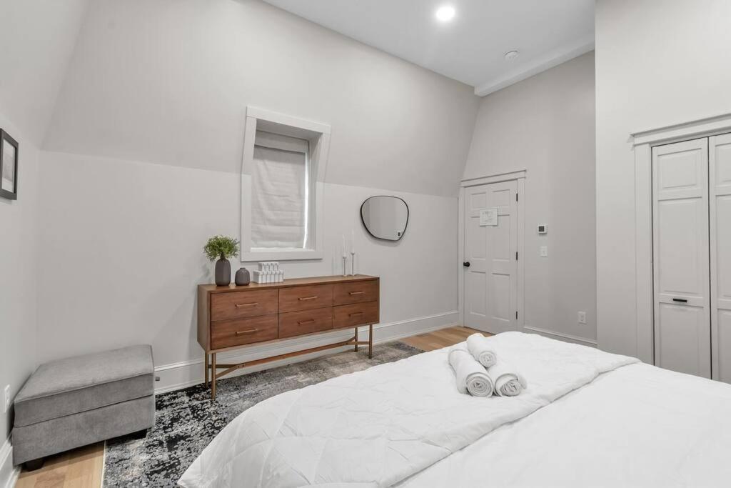 Ferienwohnung Carriage House Loft - King Bed And Garage Parking Buffalo Exterior foto